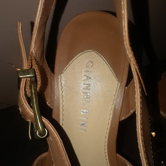 Wedges - Picture 7 of 9